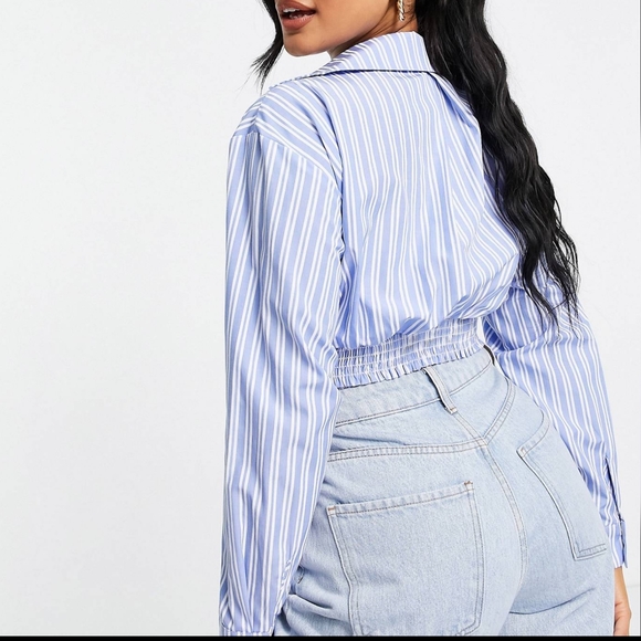 Pinstripe  crop top - Picture 3 of 7